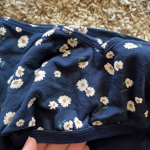 Hollister Tank Top - Picture 5 of 5